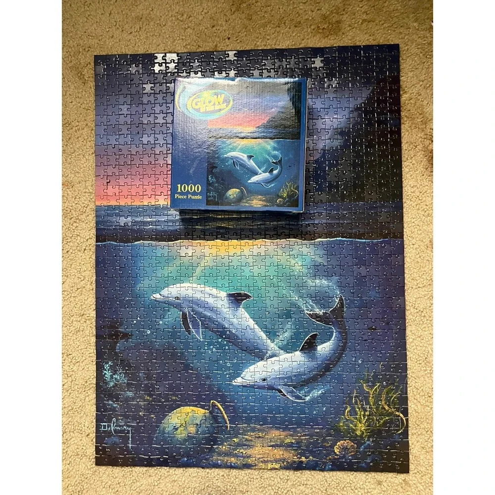 Night of the Comet 1000 Piece Glow in the Dark Jigsaw Puzzle - Dolphins